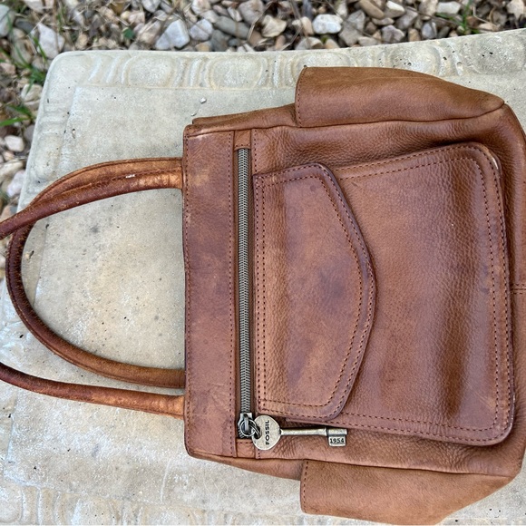 Women's Tan Leather Tote Shoulder Bag - Picture 12 of 12